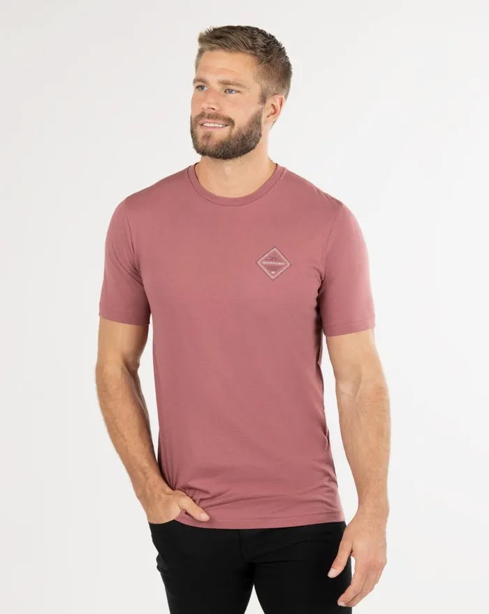 Men Tees TravisMathew PICK UP LINE TEE Roan Rouge