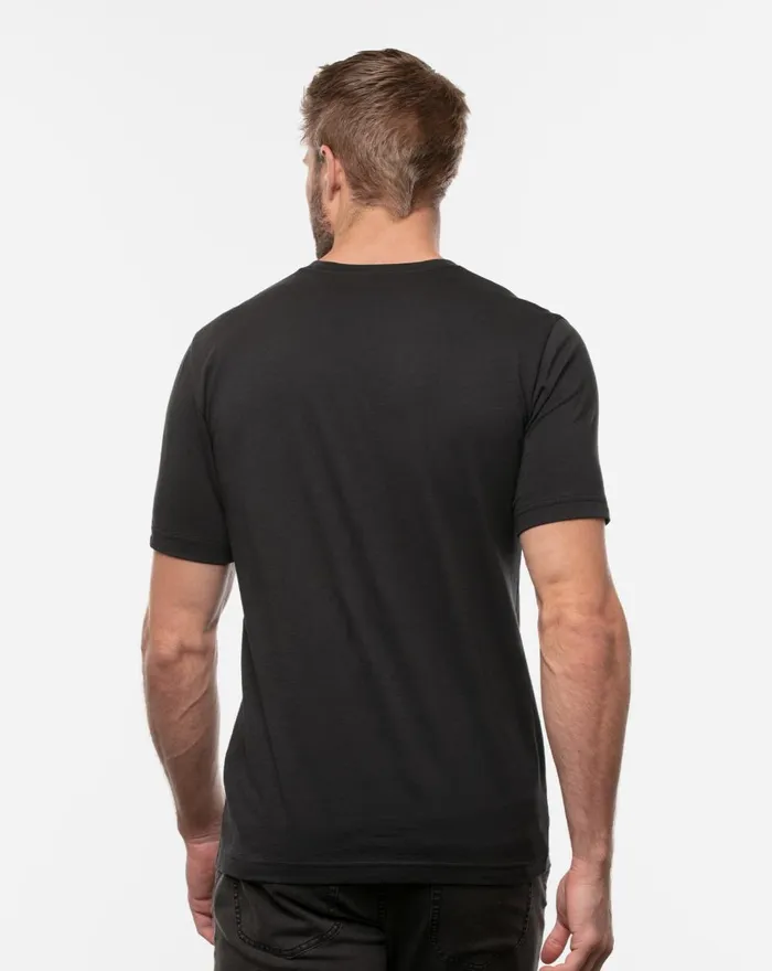 Men Tees TravisMathew RACE YOU TEE Black