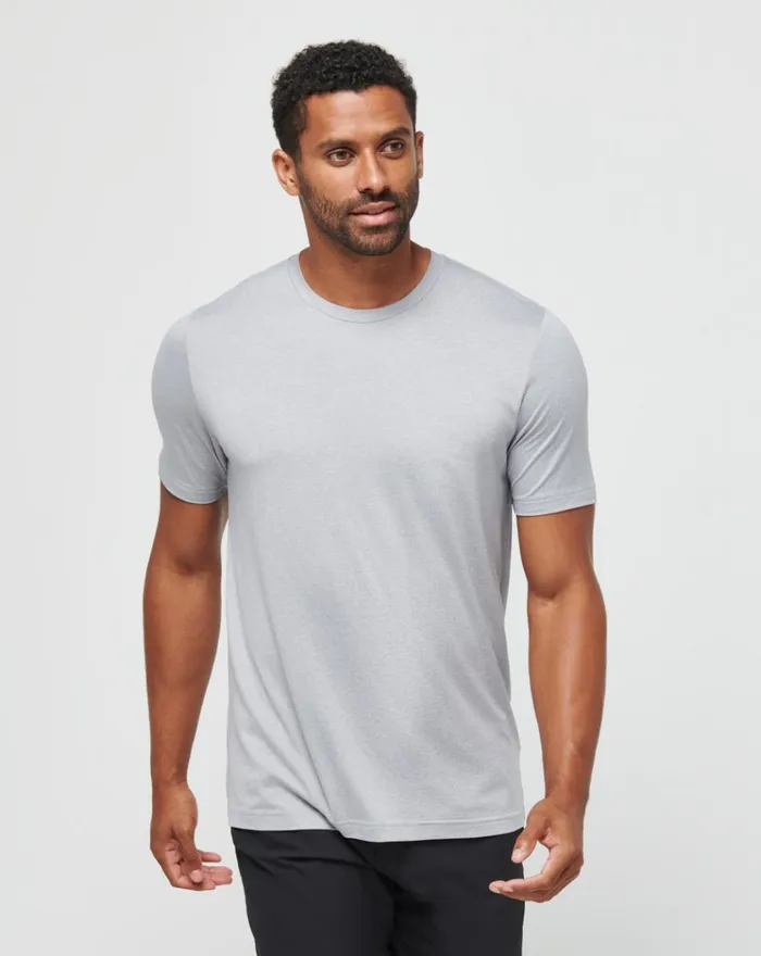 Men Tees TravisMathew RISK TAKER ACTIVE TEE Heather Light Grey