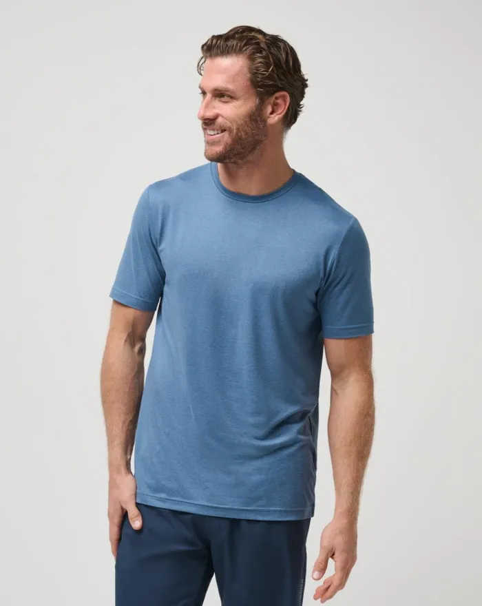 Men Tees TravisMathew RISK TAKER ACTIVE TEE Stellar Blue