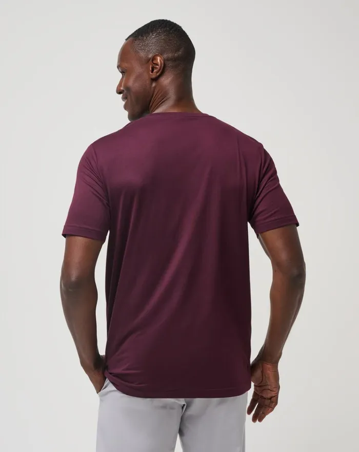 Men Tees TravisMathew RISK TAKER ACTIVE TEE Winetasting