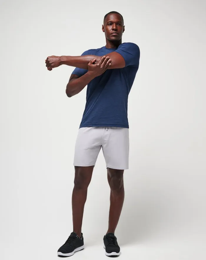 Men Tees TravisMathew SCENIC VISTA ACTIVE TEE Heather Navy
