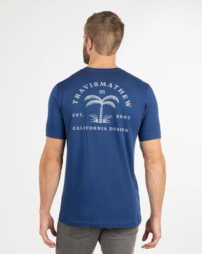 Men Tees TravisMathew SHOCK AND AWE TEE Estate Blue