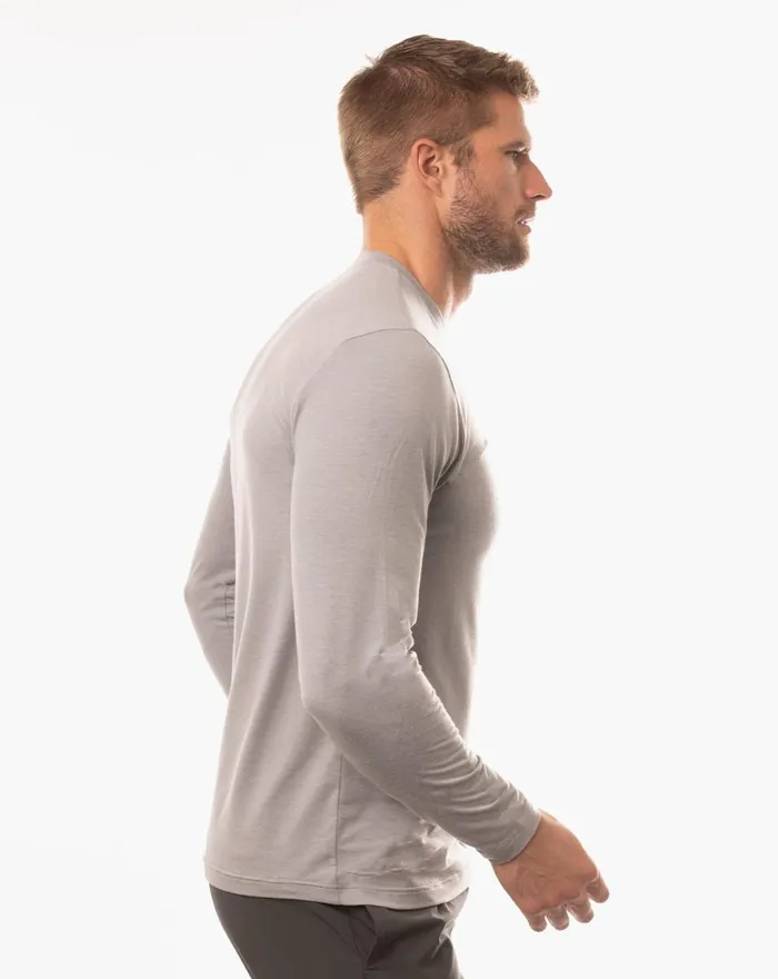 Men Tees TravisMathew SLOW MOTION LONG SLEEVE ACTIVE TEE Heather Sleet