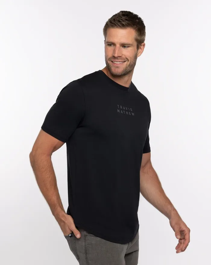 Men Tees TravisMathew YUCCA FLOWER TEE Black