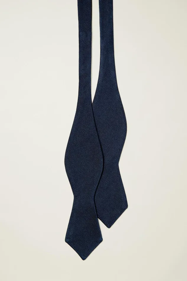 Men Ties and Pocket Squares Bonobos Premium Bowtie Navy