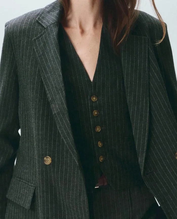Outerwear Women039s The Great The Shlumpy Blazer Gray Pin Stripe
