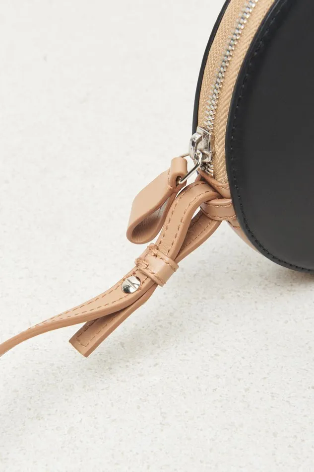 Peserico Bags Woman Round Genuine Leather Bag With Wristband And Shoulder Strap Black Peserico Bags Woman Round Genuine Leather Bag With Wristband And Shoulder Strap Black