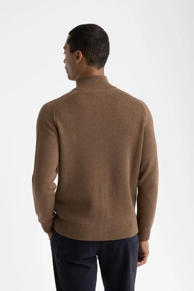 Peserico Knitwear Man Pure Merino Wool Sweater Chestnut Peserico Knitwear Man Pure Merino Wool Sweater Chestnut