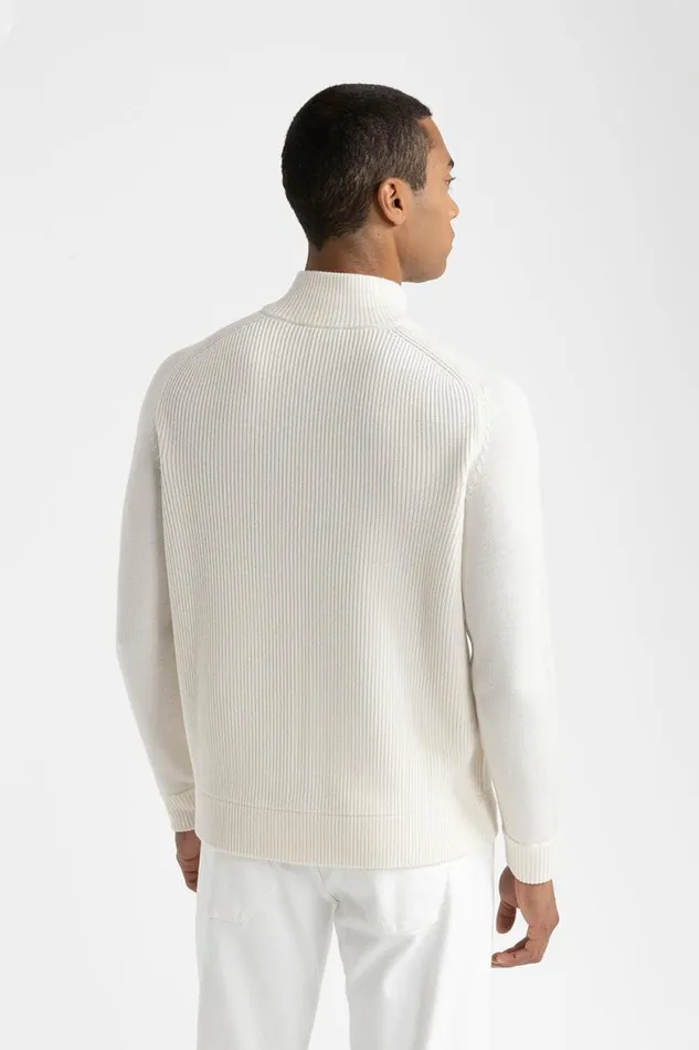 Peserico Knitwear Man Pure Merino Wool Sweater Hornbeam Peserico Knitwear Man Pure Merino Wool Sweater Hornbeam