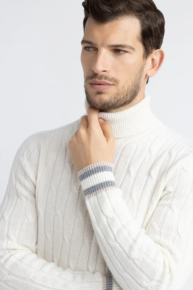Peserico Knitwear Man Wool And Cashmere High Neck Sweater White Peserico Knitwear Man Wool And Cashmere High Neck Sweater White
