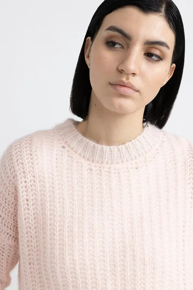 Peserico Knitwear Woman Alpaca And Lurex Crewneck Sweater Dawning Peserico Knitwear Woman Alpaca And Lurex Crewneck Sweater Dawning