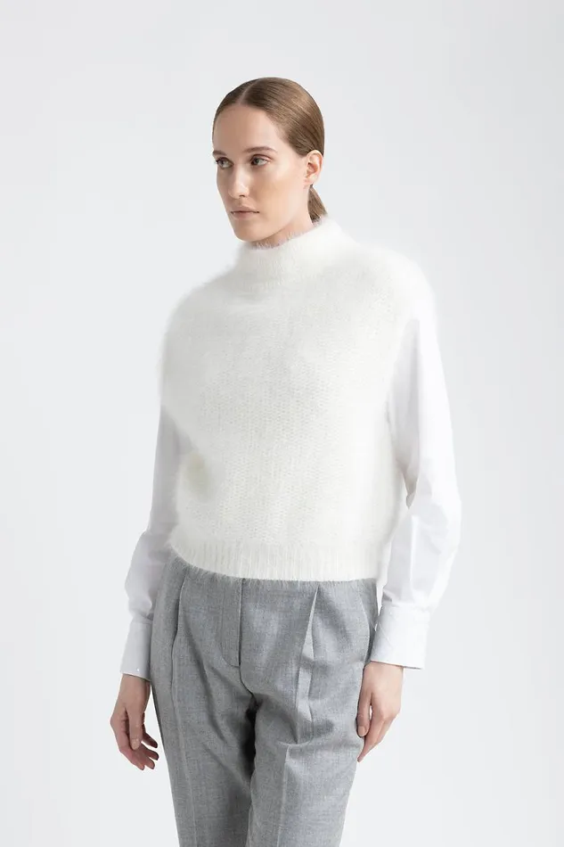 Peserico Knitwear Woman Angora Wool Yarn Gilet Natural White