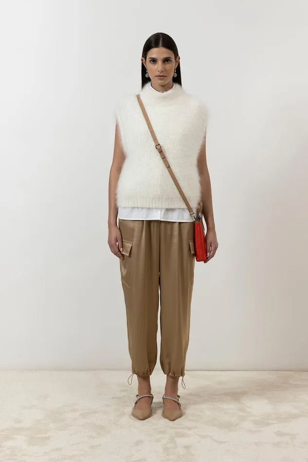 Peserico Knitwear Woman Angora Wool Yarn Gilet Natural White Peserico Knitwear Woman Angora Wool Yarn Gilet Natural White