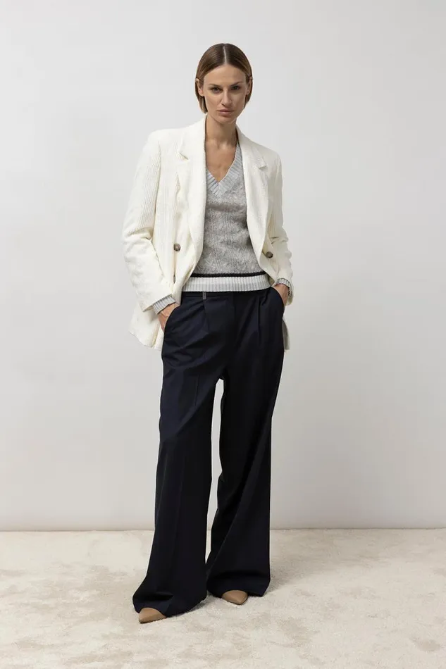 Peserico Knitwear Woman Merino Wool Alpaca And Lurex Sweater With Plaited Stitch VNeck Fog Gray Peserico Knitwear Woman Merino Wool Alpaca And Lurex Sweater With Plaited Stitch VNeck Fog Gray
