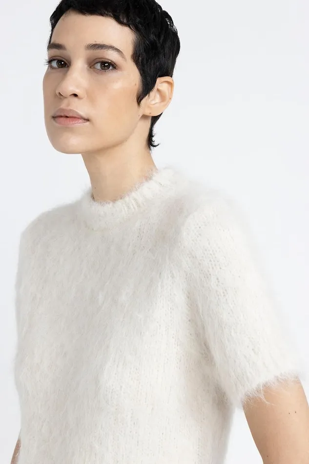 Peserico Knitwear Woman ShortSleeved Sweater In Alpaca Wool And Merino Yarn Natural White Peserico Knitwear Woman ShortSleeved Sweater In Alpaca Wool And Merino Yarn Natural White