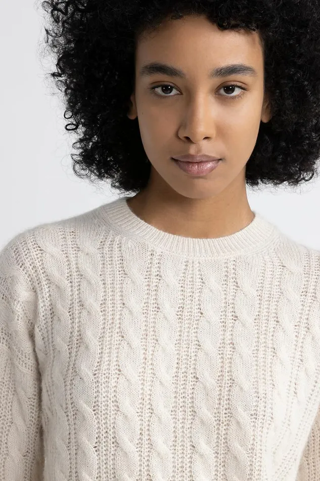 Peserico Knitwear Woman Wool Silk Cashmere And Alpaca Sweater Barley Peserico Knitwear Woman Wool Silk Cashmere And Alpaca Sweater Barley