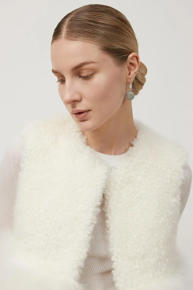 Peserico Outerwear Woman Real Cashmere Goat Hair Gilet Natural White Peserico Outerwear Woman Real Cashmere Goat Hair Gilet Natural White