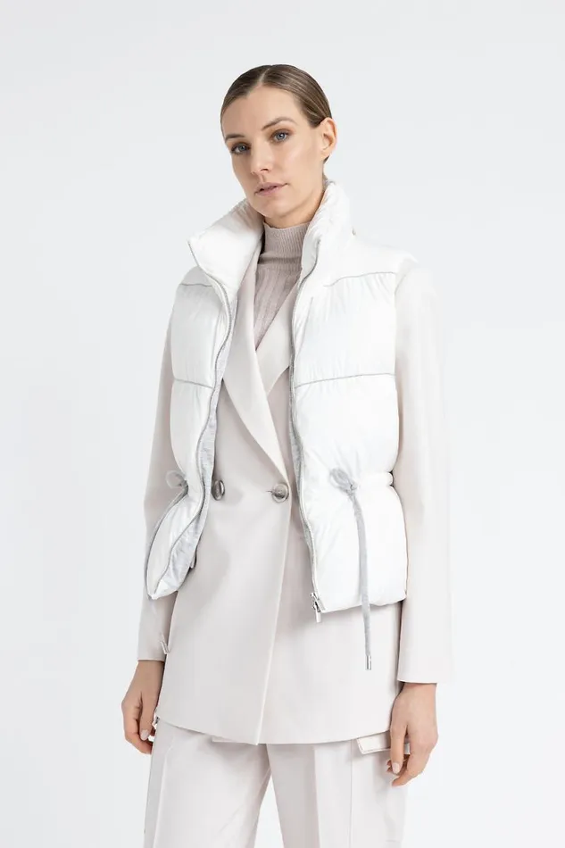 Peserico Outerwear Woman Sleeveless DripProof Short Down Jacket Beige