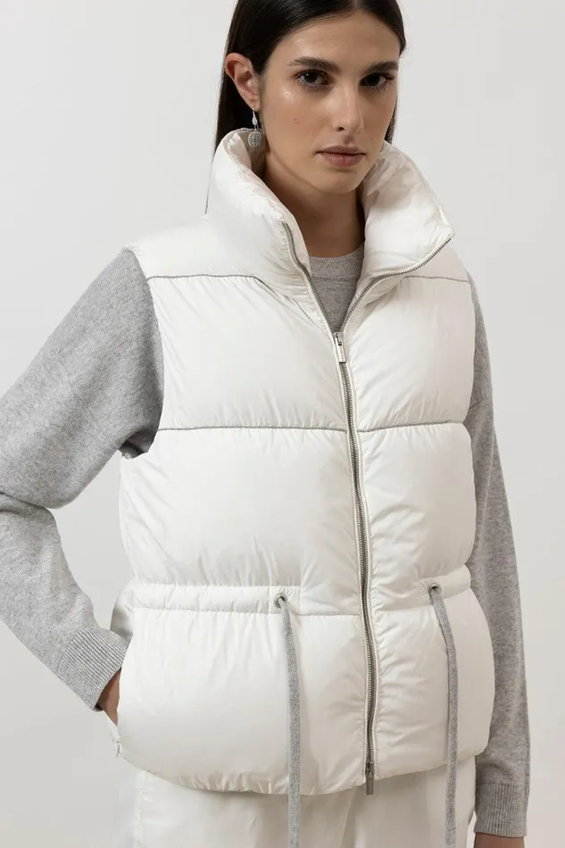 Peserico Outerwear Woman Sleeveless DripProof Short Down Jacket Beige Peserico Outerwear Woman Sleeveless DripProof Short Down Jacket Beige