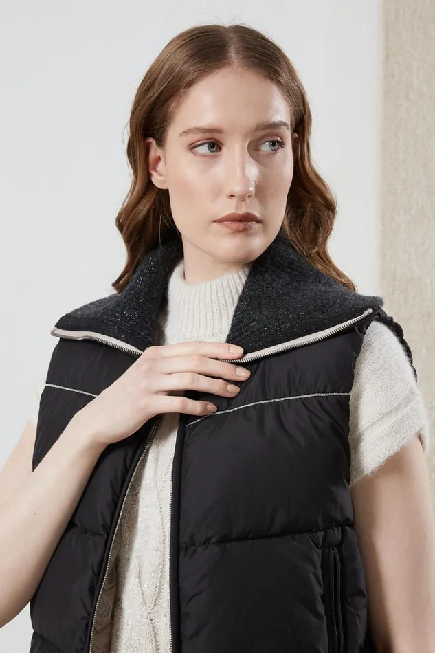 Peserico Outerwear Woman Sleeveless Goose Down Jacket With Tricot Collar Graphite Peserico Outerwear Woman Sleeveless Goose Down Jacket With Tricot Collar Graphite