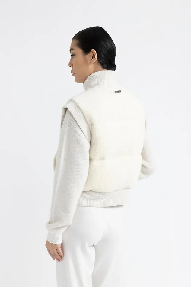 Peserico Outerwear Woman Wool And Alpaca Down Gilet Natural White Peserico Outerwear Woman Wool And Alpaca Down Gilet Natural White