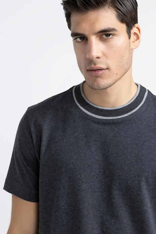 Peserico Polos And TShirts Man Cotton And Cashmere Melange Jersey TShirt Graphite Peserico Polos And TShirts Man Cotton And Cashmere Melange Jersey TShirt Graphite
