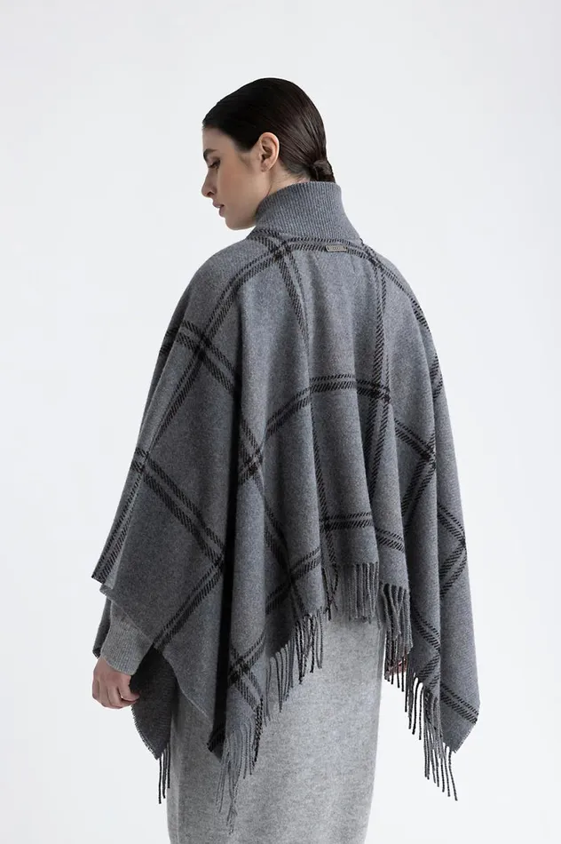 Peserico Scarves Woman Wool Cashmere And Lurex Blend Poncho Graphite Peserico Scarves Woman Wool Cashmere And Lurex Blend Poncho Graphite