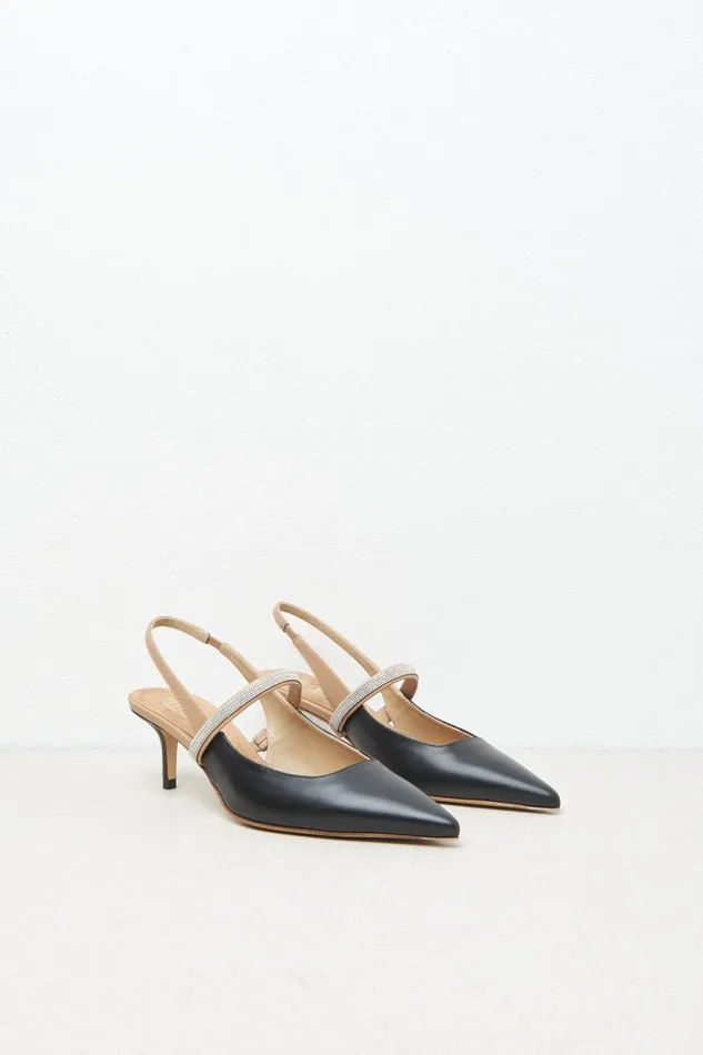 Peserico Shoes Woman Low Heel Pumps In Genuine Leather Black