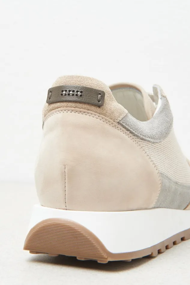 Peserico Shoes Woman Suede Nubuck Leather Sneakers Barley Peserico Shoes Woman Suede Nubuck Leather Sneakers Barley