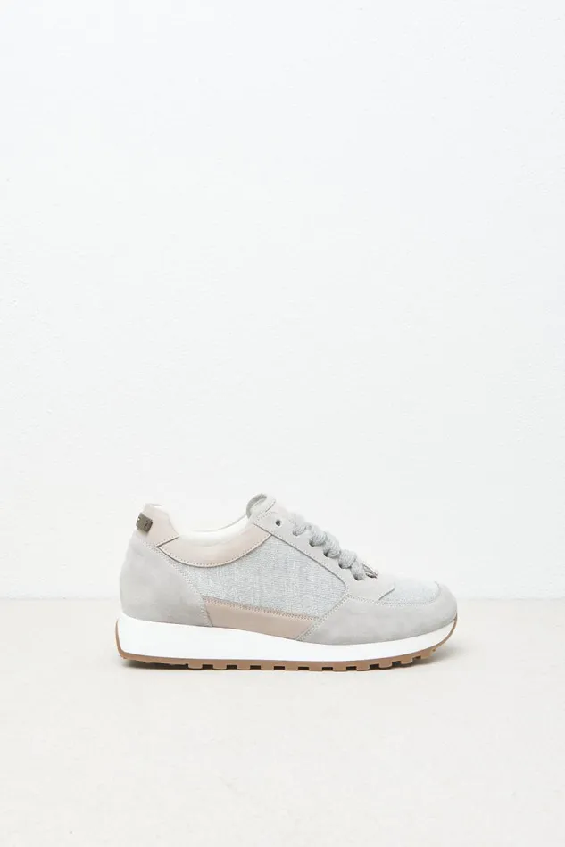 Peserico Shoes Woman Suede Nubuck Leather Sneakers Fog Gray Peserico Shoes Woman Suede Nubuck Leather Sneakers Fog Gray