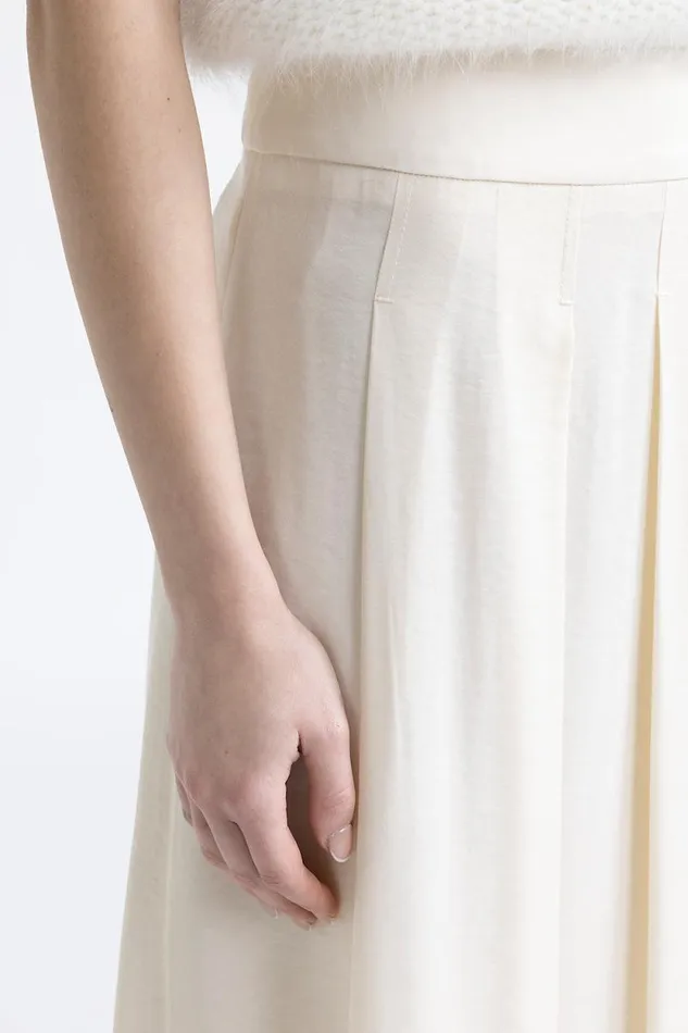 Peserico Skirts Woman Soft Touch Viscose Blend Skirt Natural White Peserico Skirts Woman Soft Touch Viscose Blend Skirt Natural White