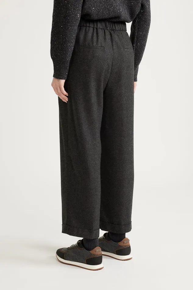 Peserico Suits And Sets Woman Straight Cropped Trousers Graphite Peserico Suits And Sets Woman Straight Cropped Trousers Graphite