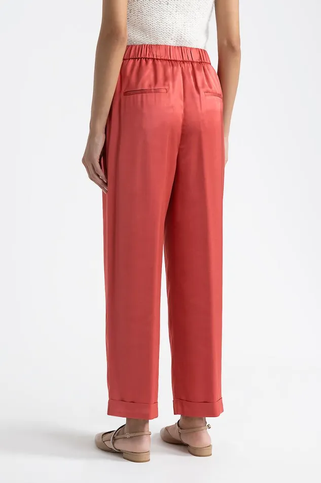 Peserico Suits And Sets Woman Viscose Satin Trousers Enrosadira Red