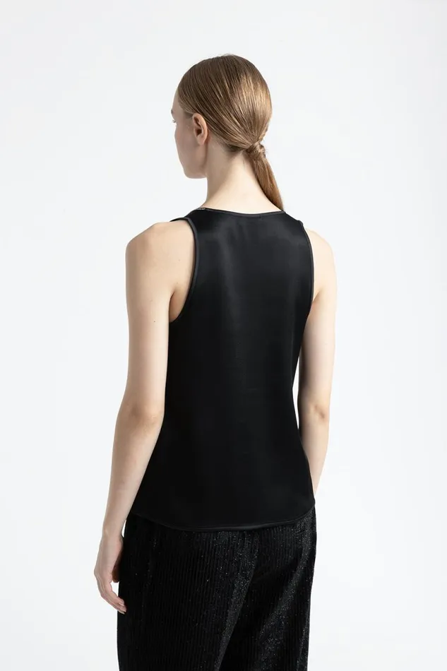 Peserico Tops And TShirts Woman Cady Envers Satin U Neck Top Black Peserico Tops And TShirts Woman Cady Envers Satin U Neck Top Black