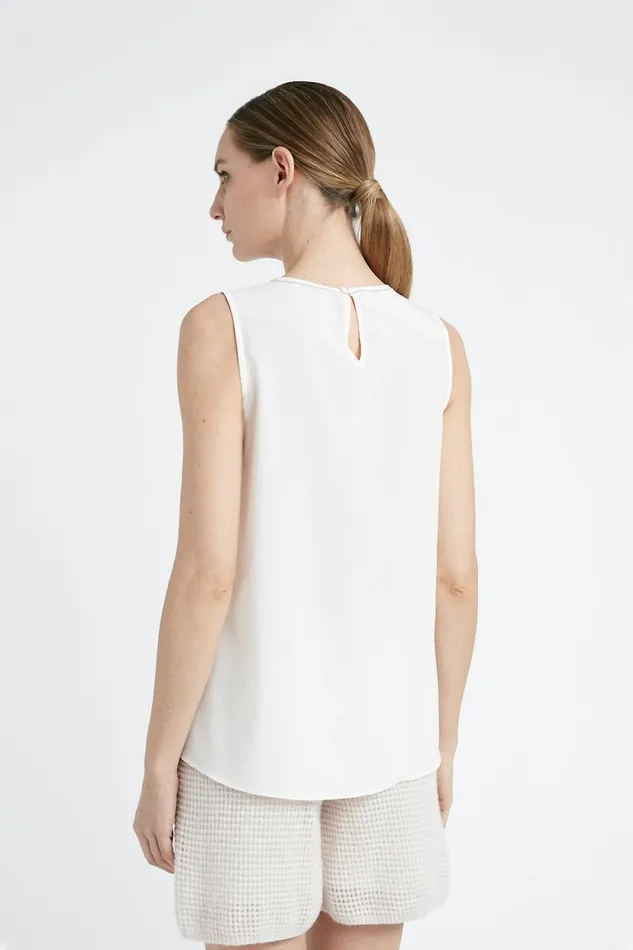 Peserico Tops And TShirts Woman Silk Crepe De Chine Round Neck Top Pearl Beige Peserico Tops And TShirts Woman Silk Crepe De Chine Round Neck Top Pearl Beige