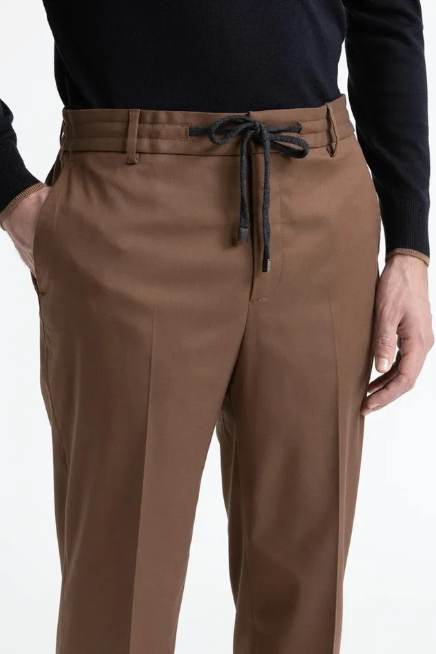 Peserico Trousers Man Cotton And Wool Gabardine Jogger Trousers Chestnut