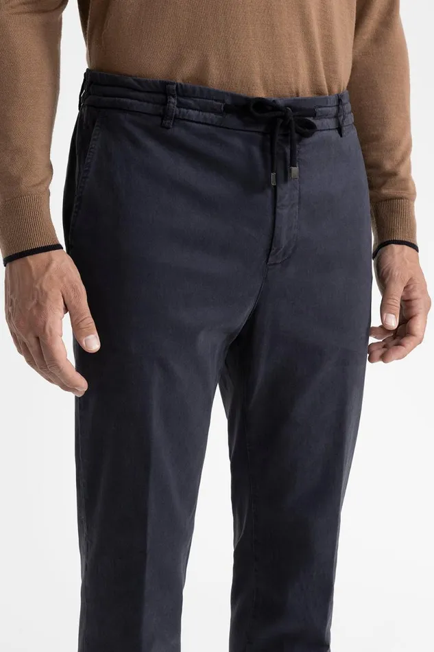 Peserico Trousers Man Cotton Tencel And Silk Joggers Inkwell Blue Peserico Trousers Man Cotton Tencel And Silk Joggers Inkwell Blue