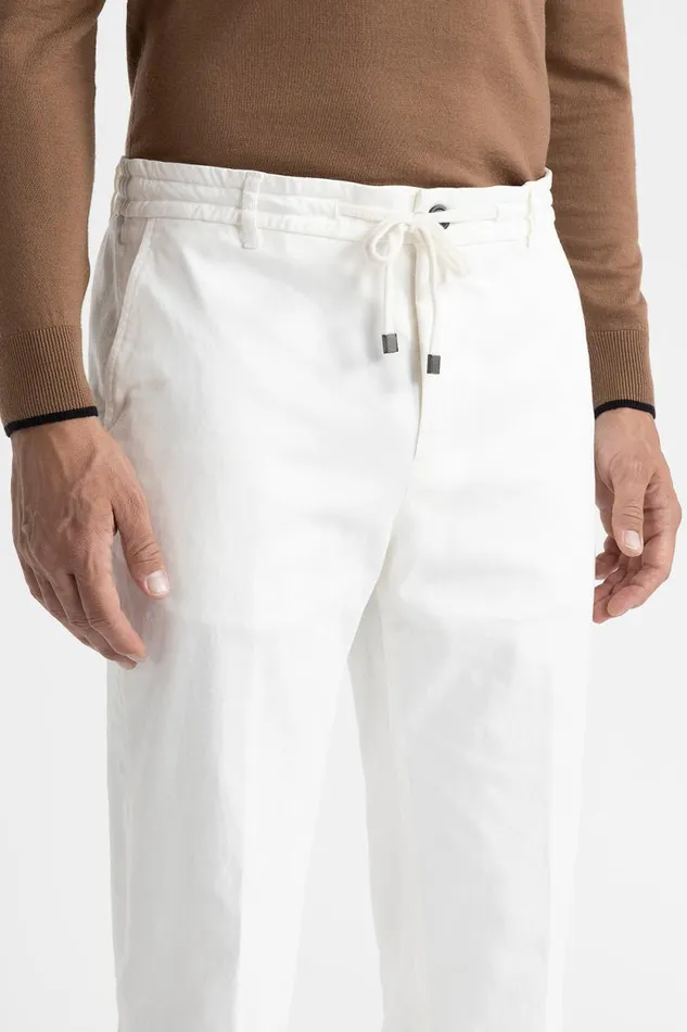 Peserico Trousers Man Cotton Tencel And Silk Joggers Natural White Peserico Trousers Man Cotton Tencel And Silk Joggers Natural White