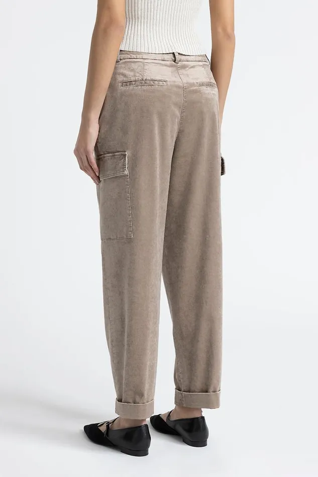 Peserico Trousers Woman Corduroy Carrot Cargo Trousers Camel Peserico Trousers Woman Corduroy Carrot Cargo Trousers Camel
