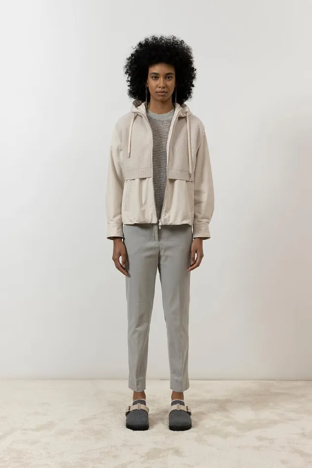 Peserico Trousers Woman Iconic 4718 Cotton Silk Gabardine And Tencel Trousers Fog Gray Peserico Trousers Woman Iconic 4718 Cotton Silk Gabardine And Tencel Trousers Fog Gray