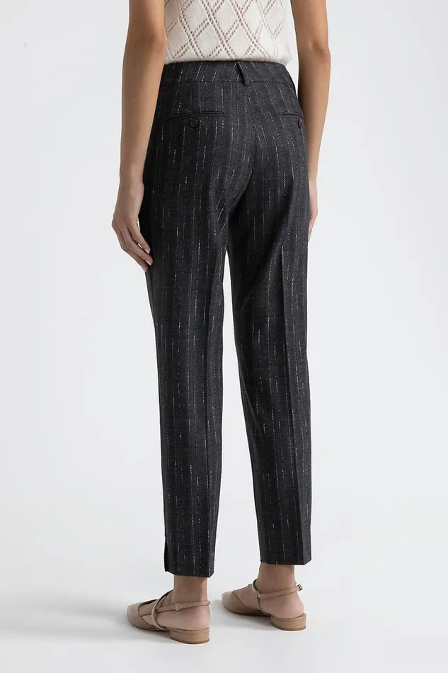 Peserico Trousers Woman Iconic 4718 Stretch Wool Flannel Trousers Inkwell Blue Peserico Trousers Woman Iconic 4718 Stretch Wool Flannel Trousers Inkwell Blue