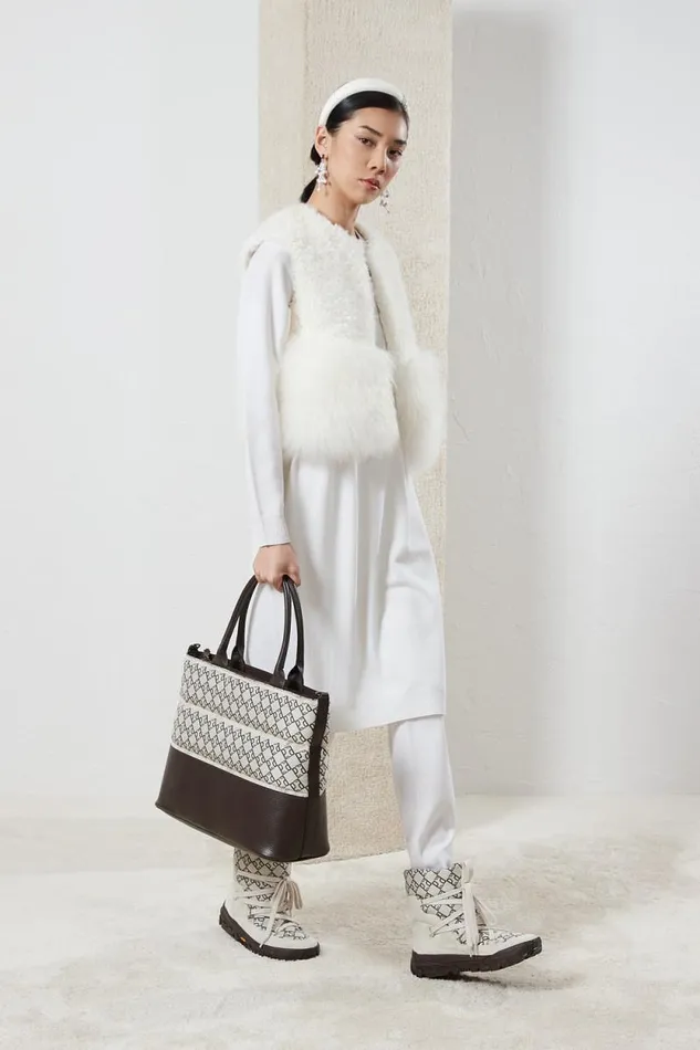 Peserico Trousers Woman Wool Silk And Cashmere Joggers Natural White Peserico Trousers Woman Wool Silk And Cashmere Joggers Natural White