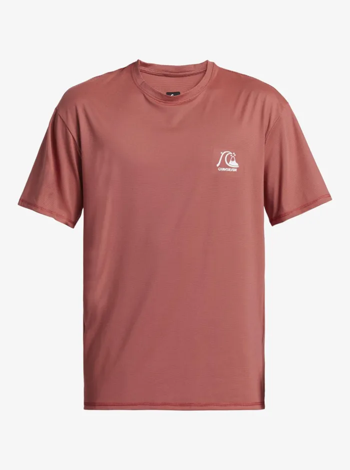 Rashguards Men Quiksilver Heritage Heather Short Sleeve Upf 50 Surf TShirt Mineral Red Rashguards Men Quiksilver Heritage Heather Short Sleeve Upf 50 Surf TShirt Mineral Red