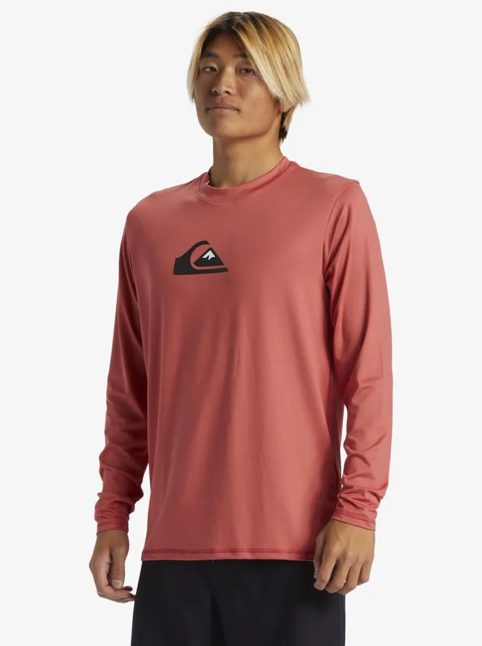 Rashguards Men Quiksilver Solid Streak Long Sleeve Upf 50 Surf Tee Mineral Red Rashguards Men Quiksilver Solid Streak Long Sleeve Upf 50 Surf Tee Mineral Red