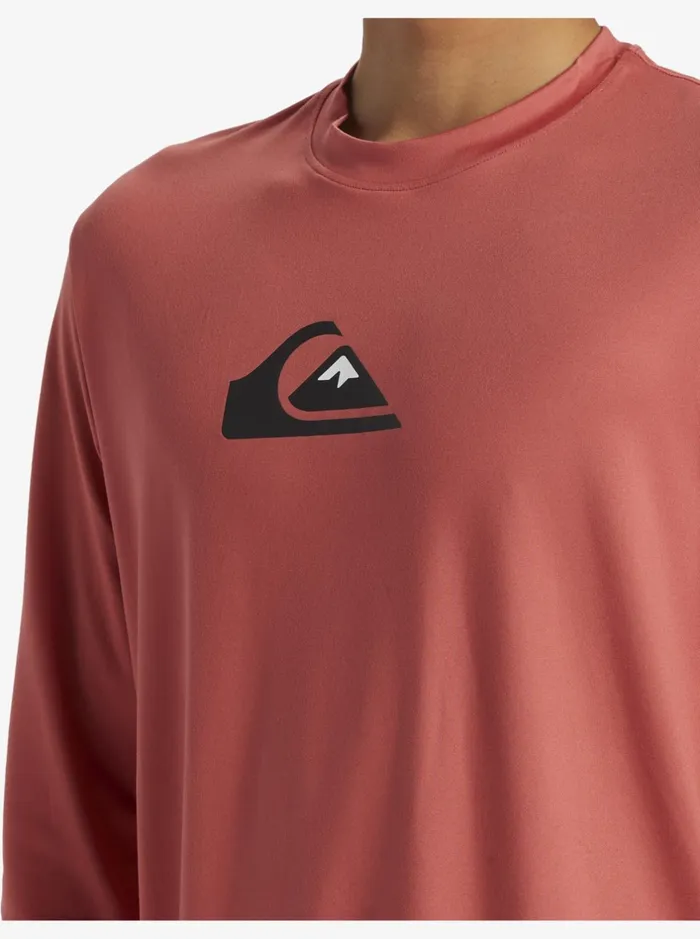 Rashguards Men Quiksilver Solid Streak Long Sleeve Upf 50 Surf Tee Mineral Red Rashguards Men Quiksilver Solid Streak Long Sleeve Upf 50 Surf Tee Mineral Red