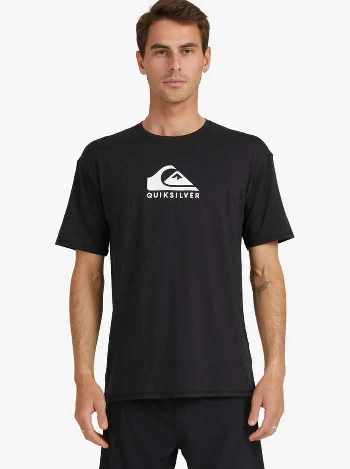Rashguards Men Quiksilver Solid Streak Short Sleeve Upf 50 Surf TShirt Black Rashguards Men Quiksilver Solid Streak Short Sleeve Upf 50 Surf TShirt Black