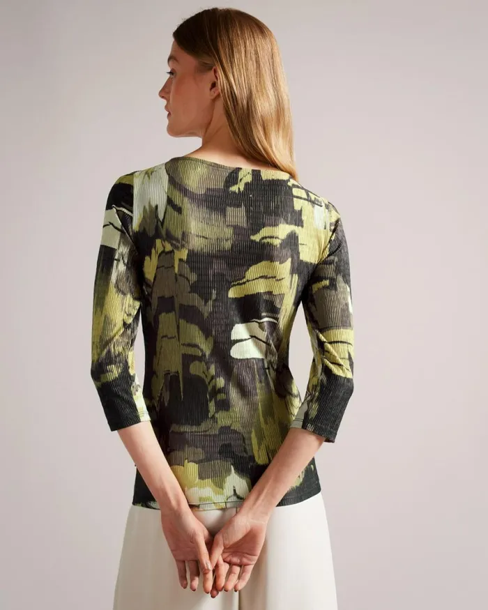 Scoop Neck Fitted TShirt Light Green Women Ted Baker Clothing Scoop Neck Fitted TShirt Light Green Women Ted Baker Clothing