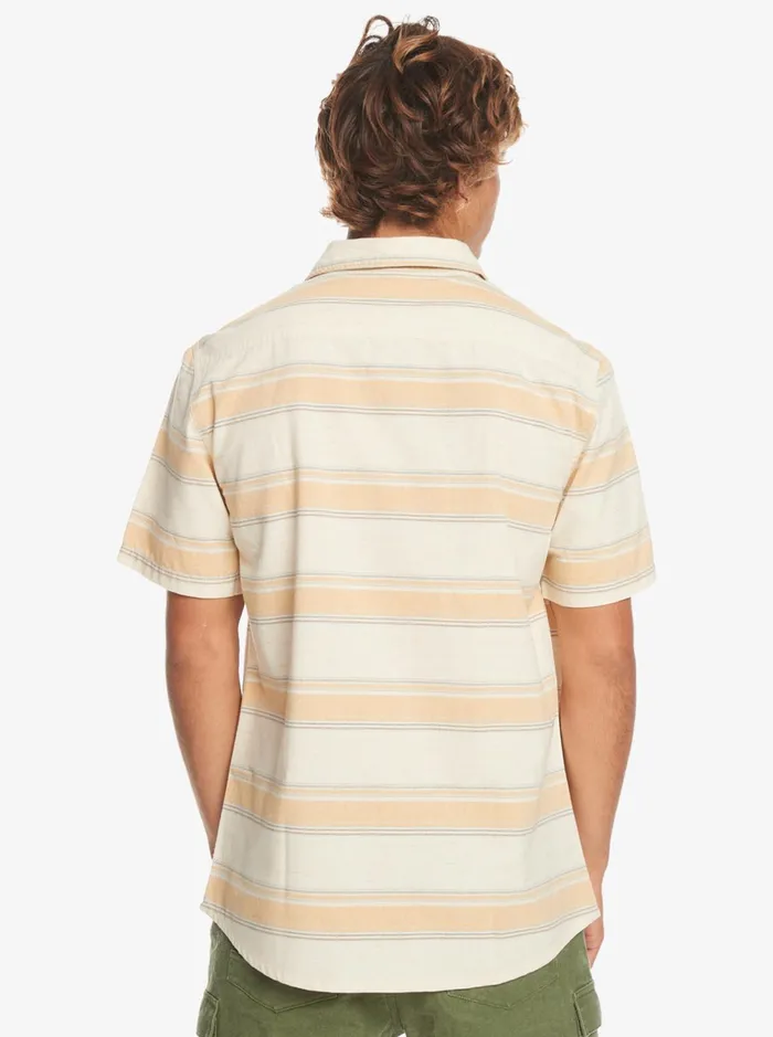 Shirts and Polos Men Quiksilver Cali Sunrise Short Sleeve Shirt Birch Cali Shirts and Polos Men Quiksilver Cali Sunrise Short Sleeve Shirt Birch Cali