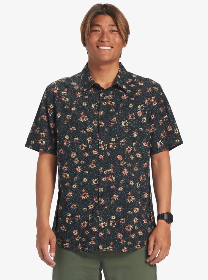 Shirts and Polos Men Quiksilver Future Hippie Short Sleeve Woven Shirt Black Future Hippy Shirts and Polos Men Quiksilver Future Hippie Short Sleeve Woven Shirt Black Future Hippy